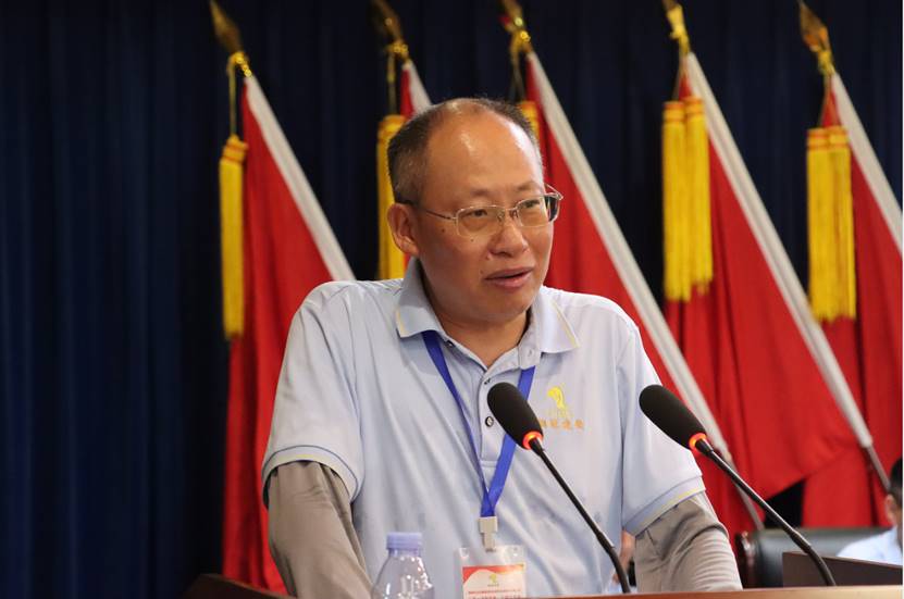 公司召開三屆一次職工代表會(huì)、三屆工會(huì)會(huì)員代表會(huì)