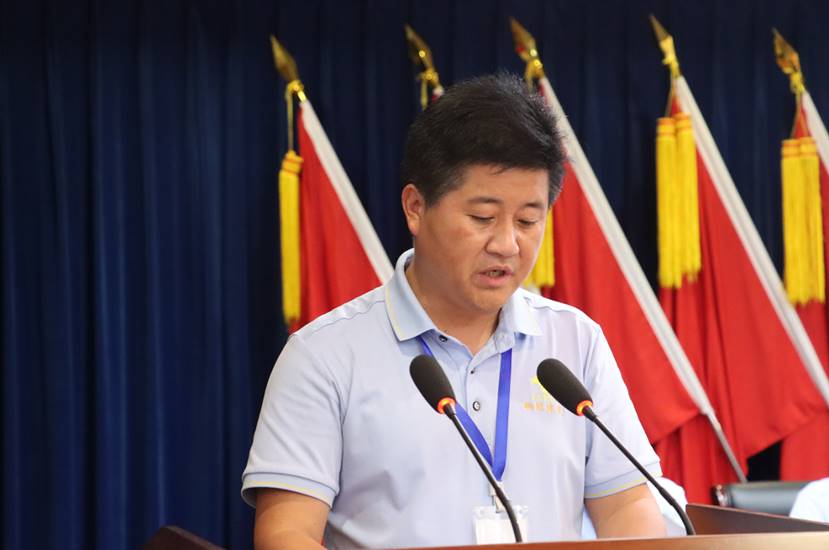 公司召開三屆一次職工代表會(huì)、三屆工會(huì)會(huì)員代表會(huì)